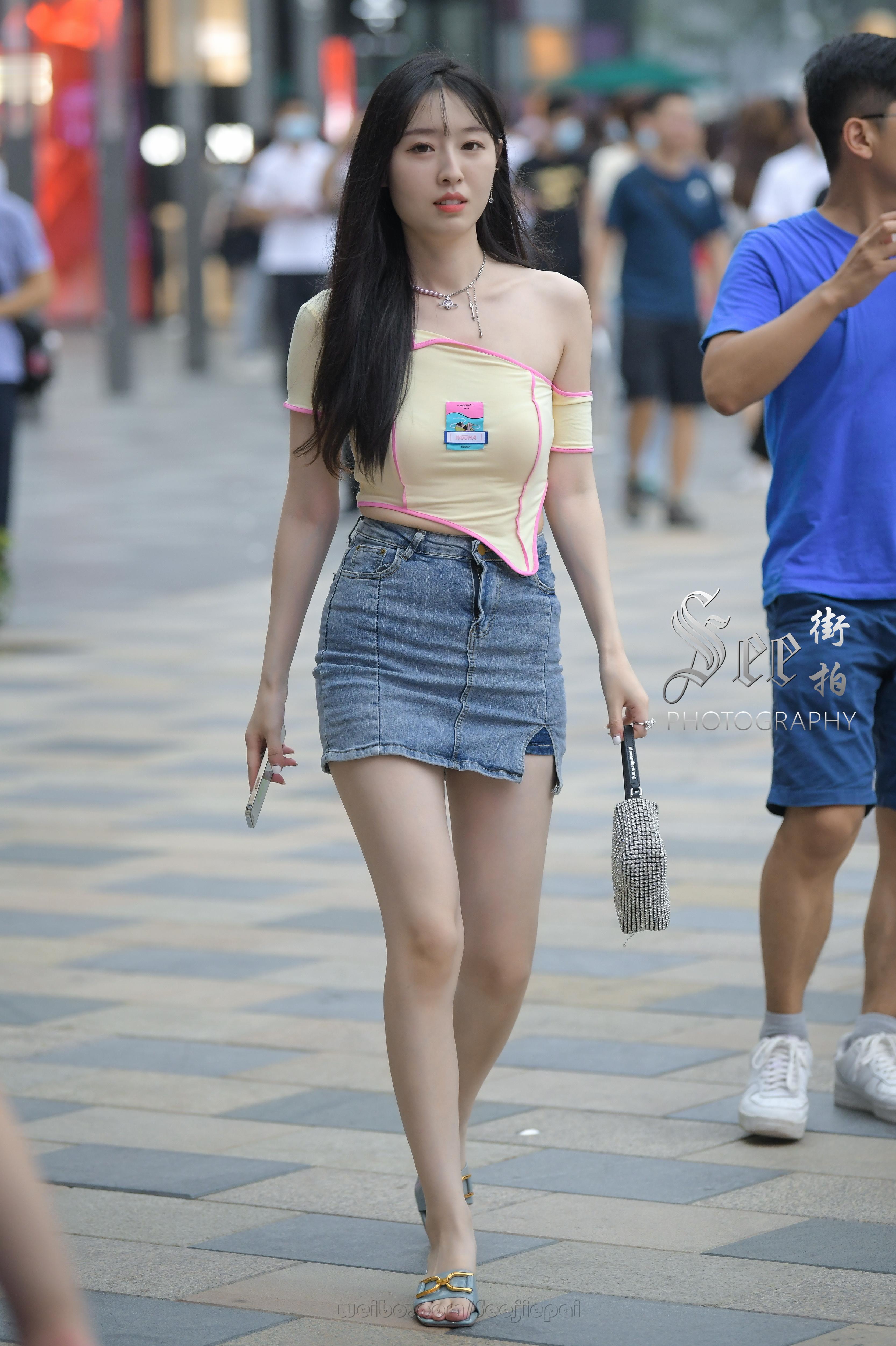 牛仔裙晴天温婉气质美~~​​​