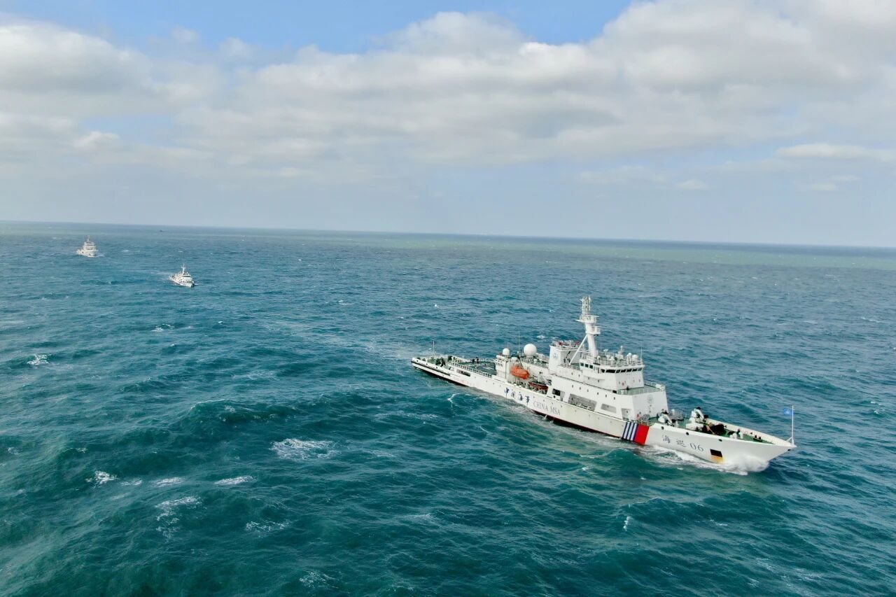 【#福建首次台湾浅滩海域搜救应急演练#】据微信公众号“福建海事”消息，为全面履