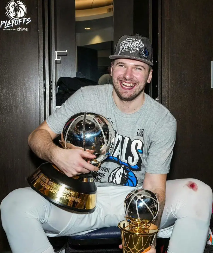 【东契奇为何突然下滑？】去年可是NBA得分王+西决mvp+最佳一阵！东契奇才