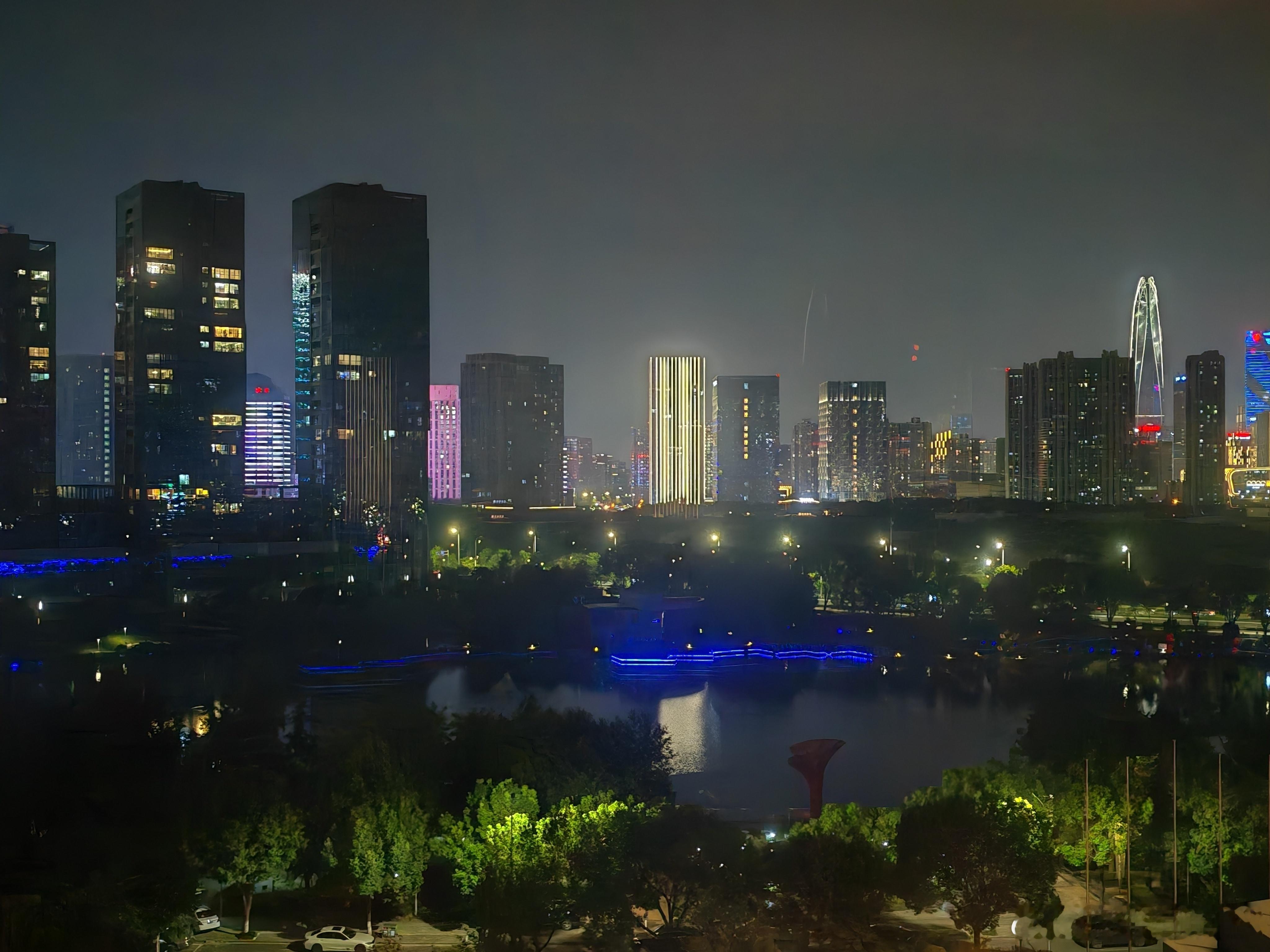 早上好，各位。第一次来宁波，很漂亮的一座城市。[点赞]​​​
