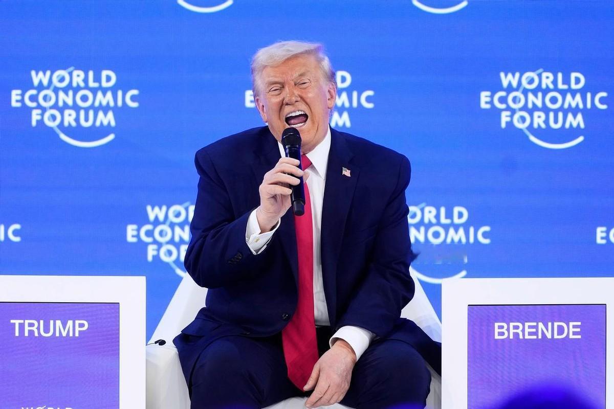 第二国要清空美债？特朗普深夜救市，收回关税威胁，但一切都晚了在过去的半个月时间