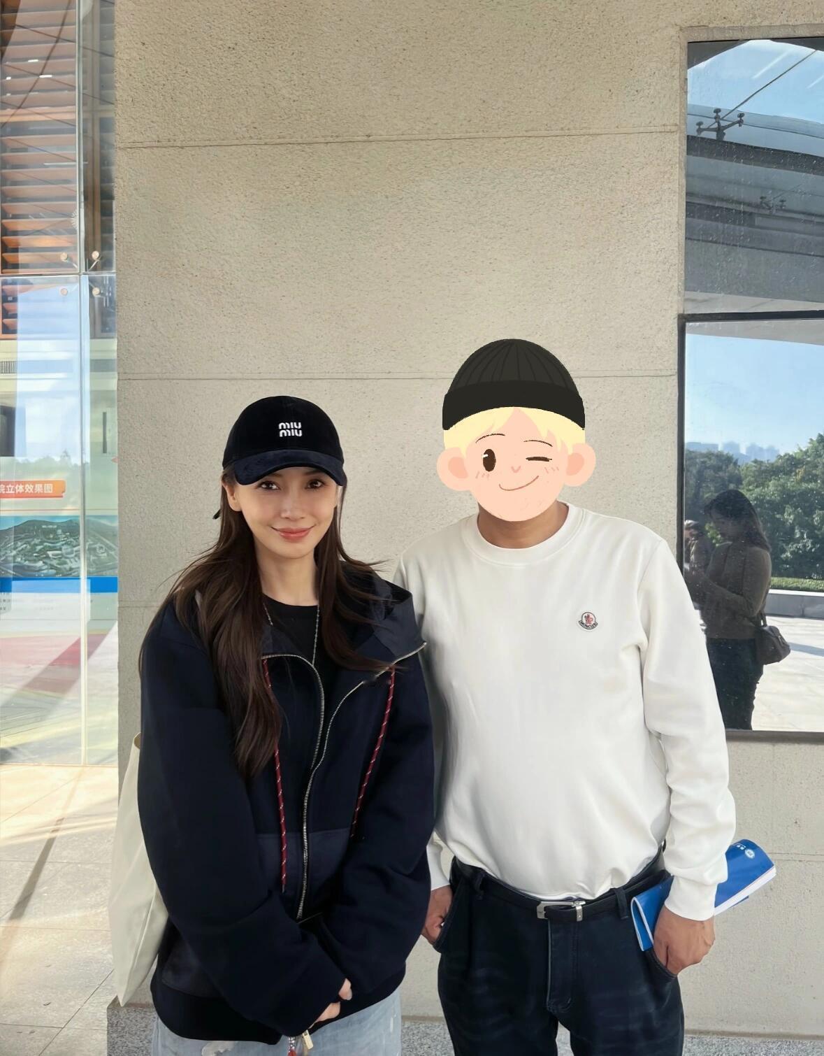 angelababy白鹿参加广电培训白鹿关晓彤胡先煦出席广电培训求和两位大美女合