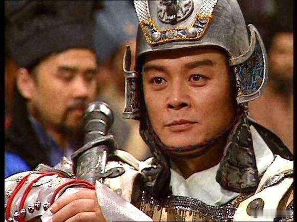 别再被演义骗了！“既生瑜何生亮”才是最大谣言！这句话出自《三国演义》，是罗贯中为