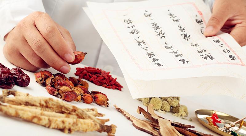 房颤早搏莫轻视，一剂良方三味药，稳心律、调气血中医讲，心主血脉，其华在面，心