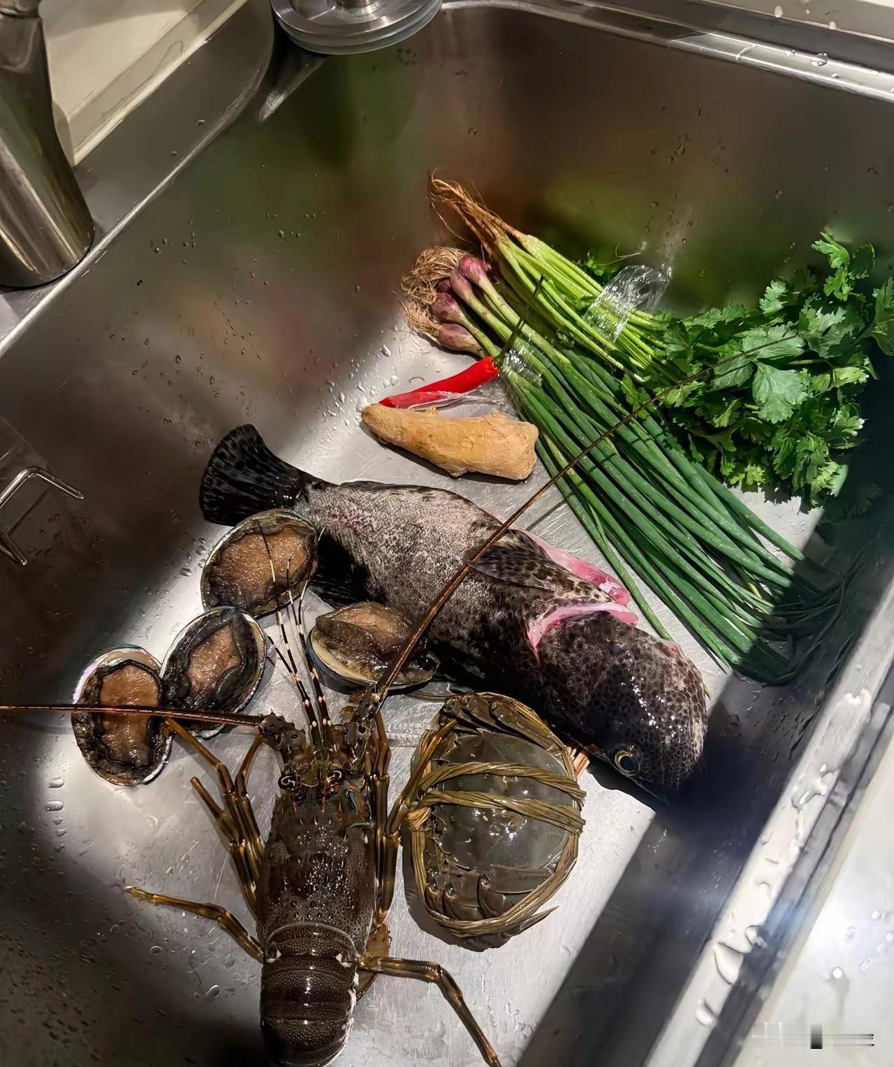 这几道菜招待老丈人，还差啥不