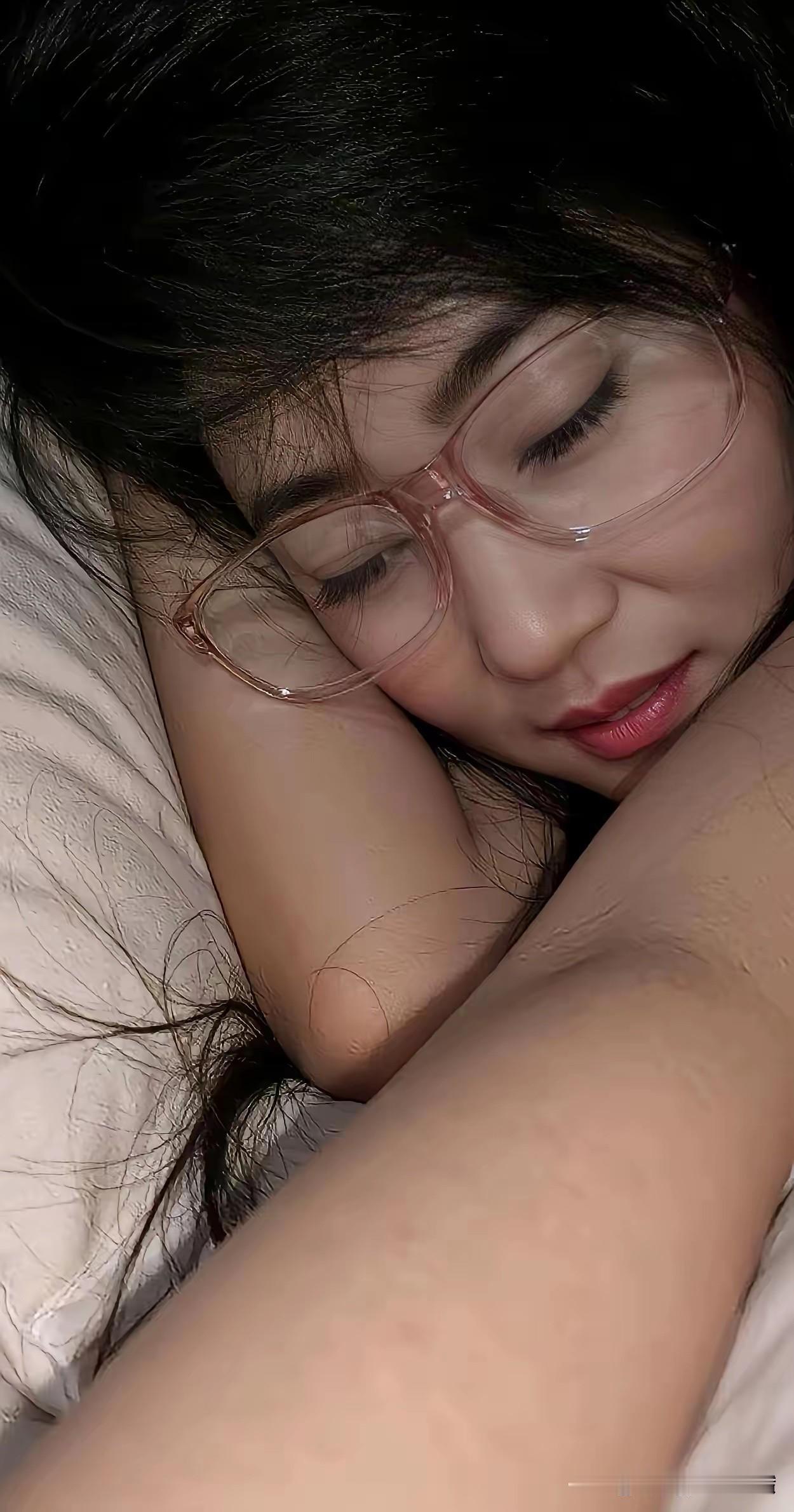 男人找老婆这10种女人坚决不能要第一，抽烟喝酒打麻将第二，养猫养狗胜过爱