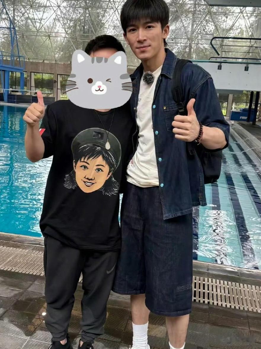 居然还能看到纯素颜的综艺，美颜泛滥成渣的年代，现在这种已经很稀奇了吧