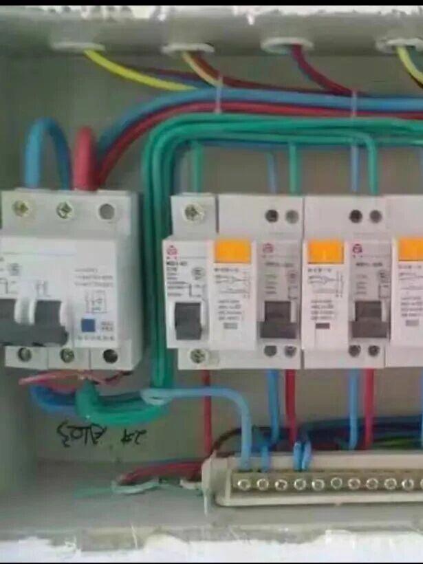 家里16A的开关常跳闸，直接换成32A的可以吗？邻居隔壁老王觉得家里的开关频