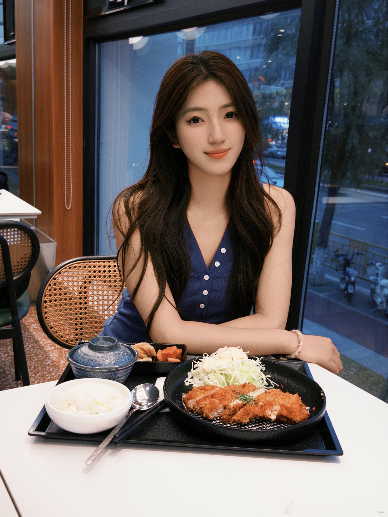 人类早晚发明出一口一万大卡的食物