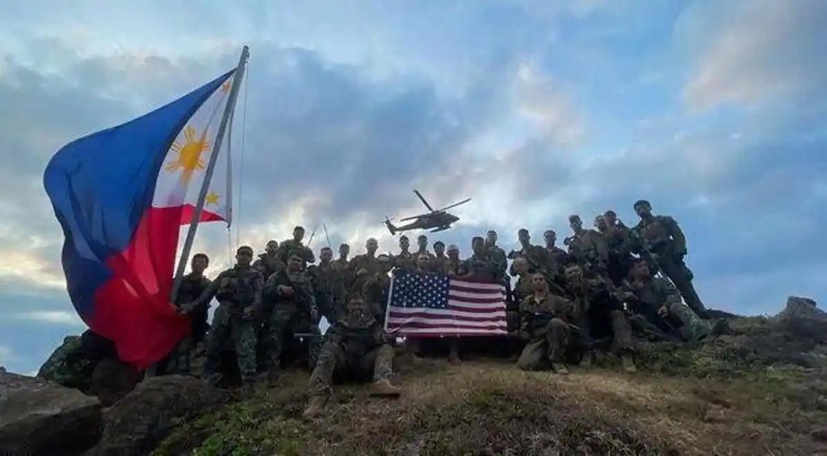 这世上最蠢的买卖，就是给人当枪使，还自己带子弹。菲律宾这局，彻底赌崩了。但我要