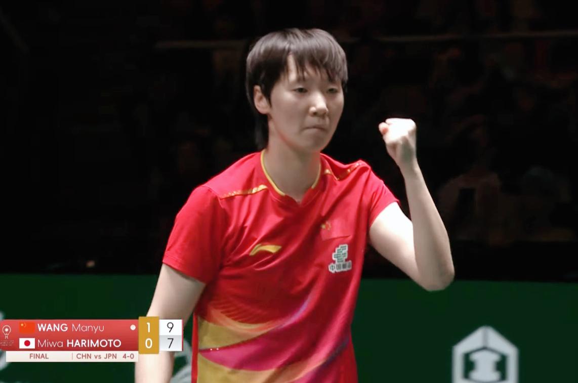 我去！张本美和大汗淋漓，用袖子擦汗了！我以为鳗鱼第一局状态好，没想到第二