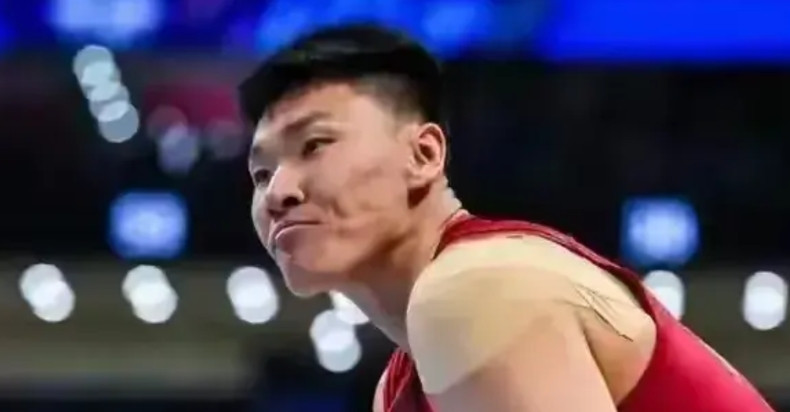 北京北汽男篮的艰难抉择：范子铭的高薪低效成为球队负担，是时候挥刀斩乱麻了吗？