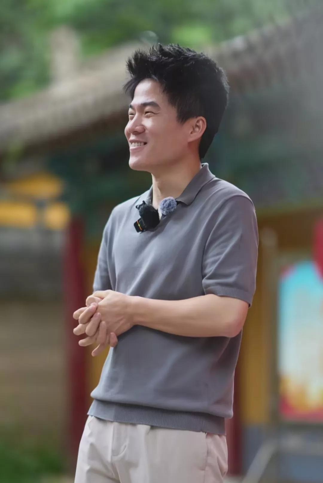 西藏林芝迫不及待了，已经开会研讨，关于与辉同行阅山河传来三条重要消息。1，今年