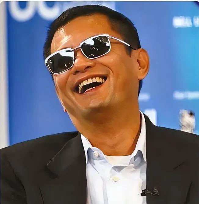 陪玩陪睡都只是小场面？王家卫录音风波还没凉，白百何一句“还能这样操作”直接炸出更