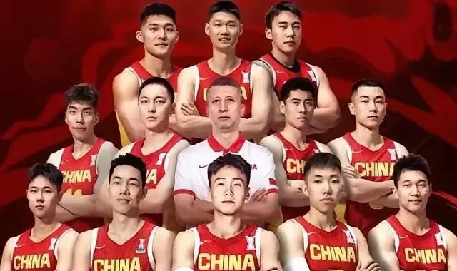 世预赛：中国男篮主力阵容呼之欲出11月份的世预赛，才是中国男篮的大考。中国男