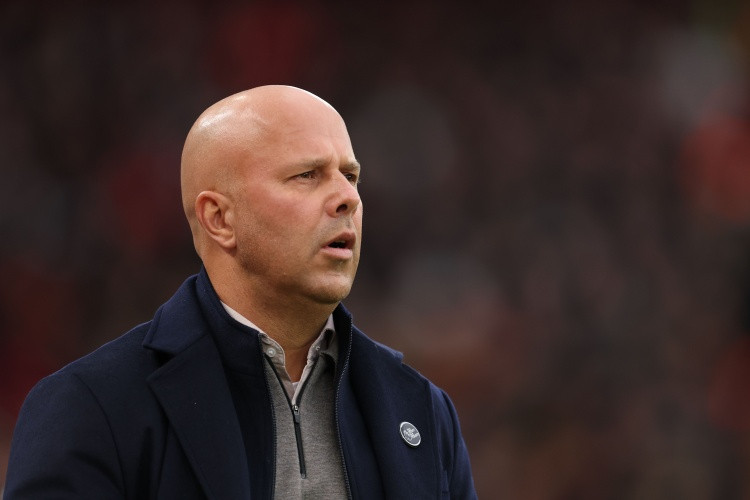 斯洛特: 伊萨克和琼斯基本无缘出战维拉 完全没想到被问合同问题