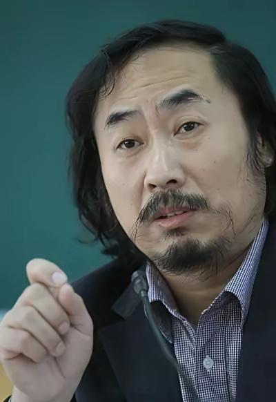 笔骨子有事说事👉🏾学术圈这三位“顶流”，到底传了什么道？最近学术圈不太平，