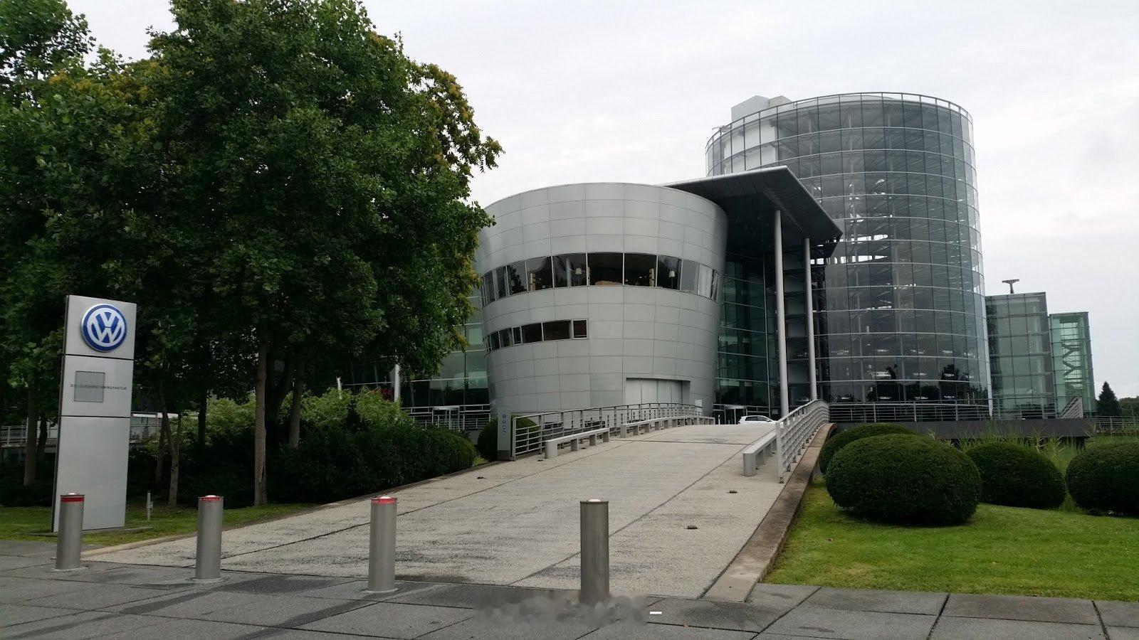 大众汽车将于周二之后关闭其德累斯顿工厂，此举标志着该公司在德国88年的发展历史中