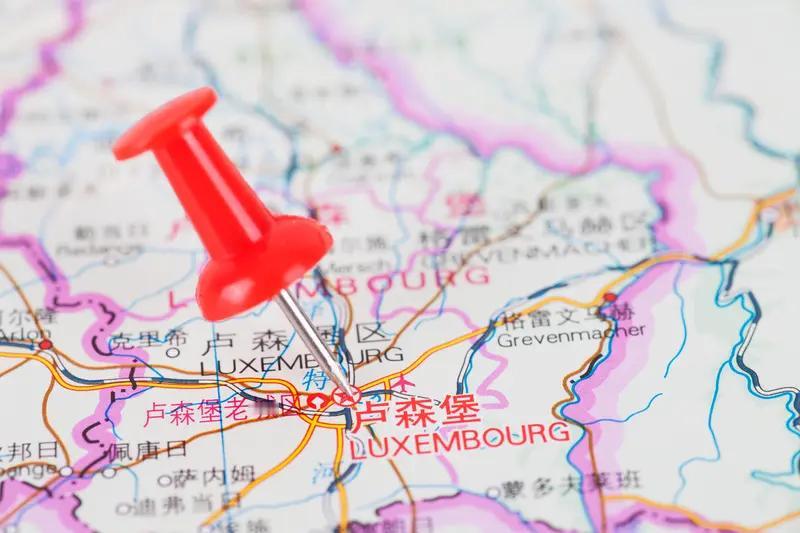 走欧美之路，令欧美无路可走！继于香港发行美元主权债券之后，财政部决定再度于卢森堡