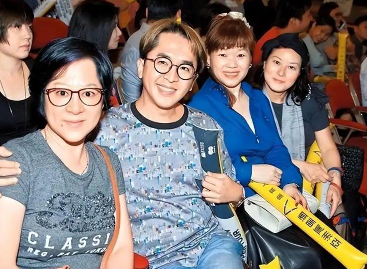 他究竟有多窝囊？守着4.2亿遗产，一辈子没上过一天班，没碰过任何投资，终身未婚，