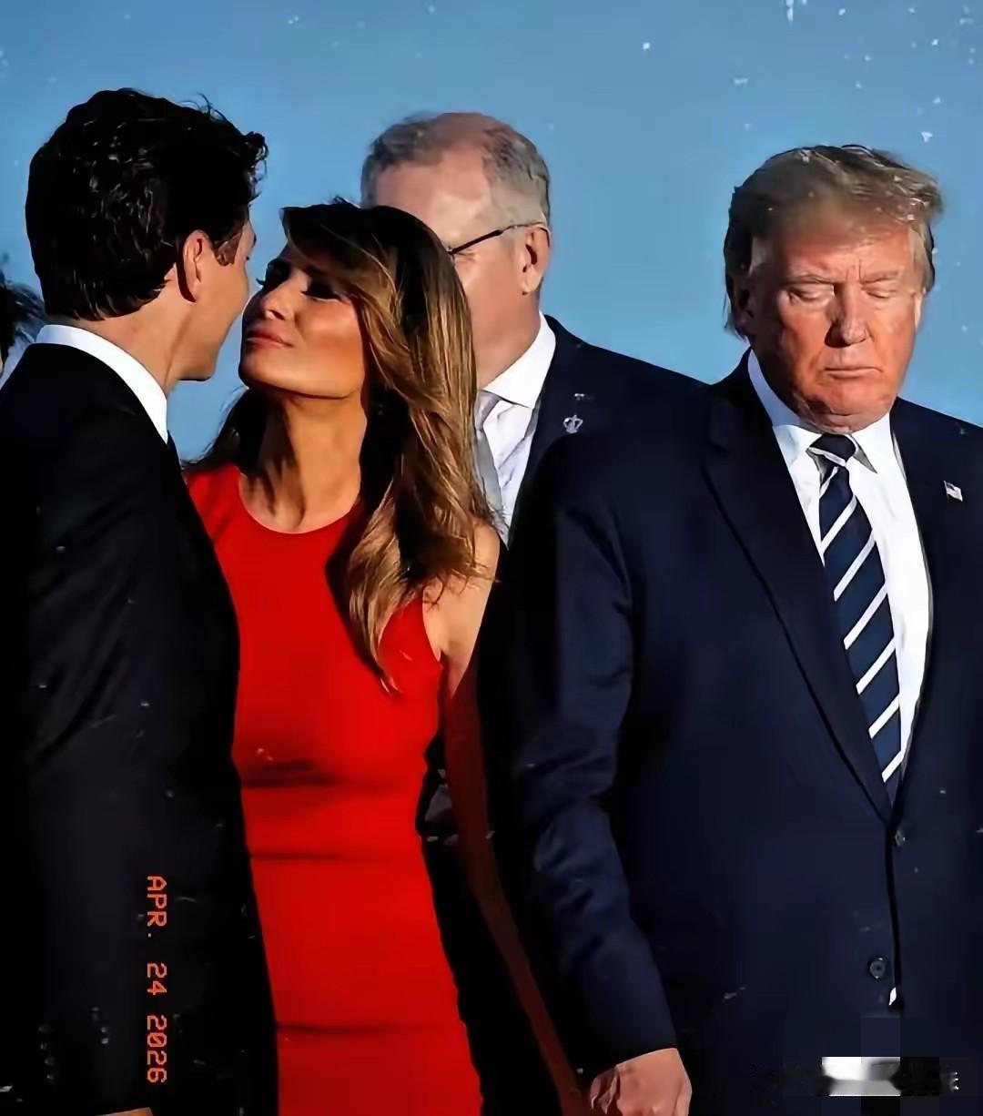 加拿大前总理特鲁多:美国把加拿大推向了中方！当地时间4月23日在新加坡CNBC访