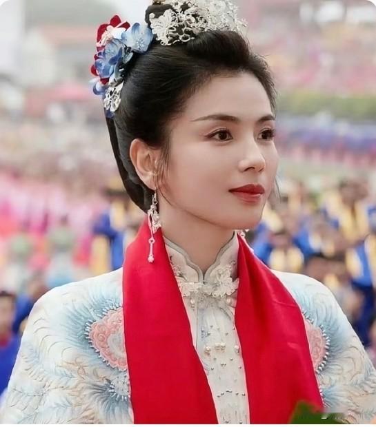 别单纯以为刘涛能演妈祖是导演说了算，这里面的门道，一般人还真不知道。当年选角