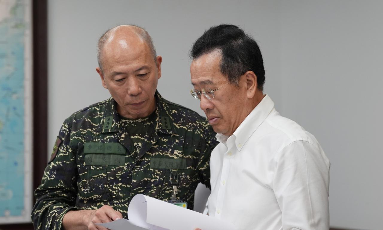 【顾立雄从“汉光41号”演习汲取“信心”，叫嚣“贸然犯台必将为错误决策付出代价”