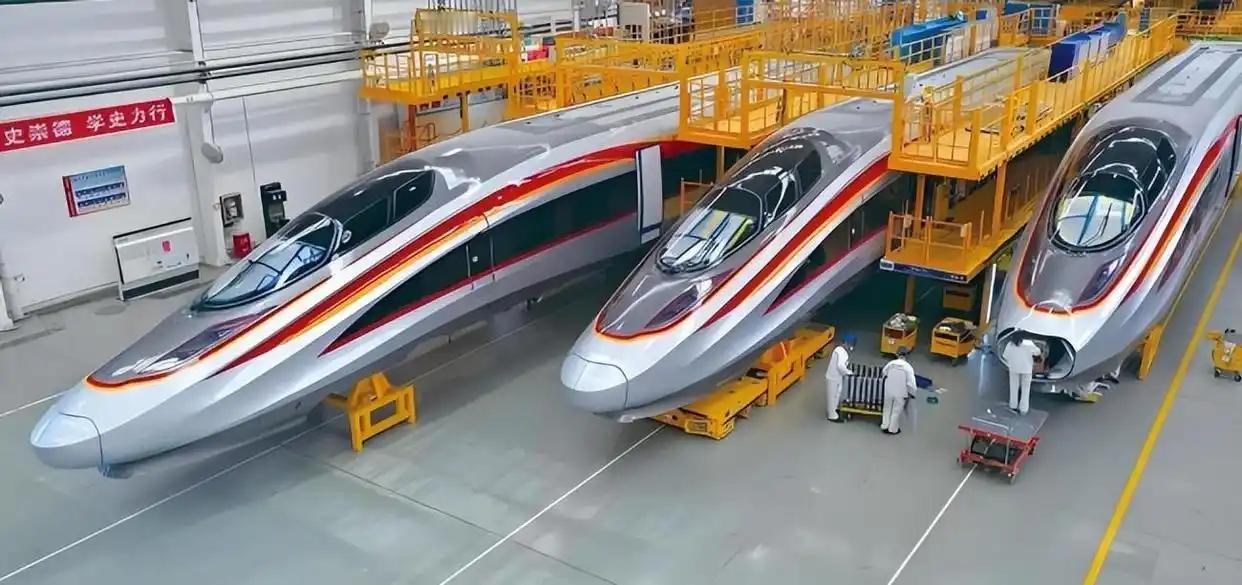 欧盟也想建高铁了！11月5日，欧盟委员会公布了一份全新的发展蓝图，希望2040年