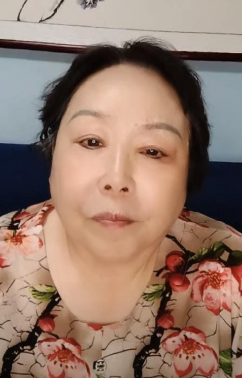 【著名相声教育家马贵荣直播间人气低迷，说三道四绝非正道！】近日，有网友发现著名