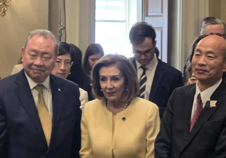 韩国瑜竟然在美国和佩洛西见面。这场所谓的“高规格会面”，本质上还是此前78
