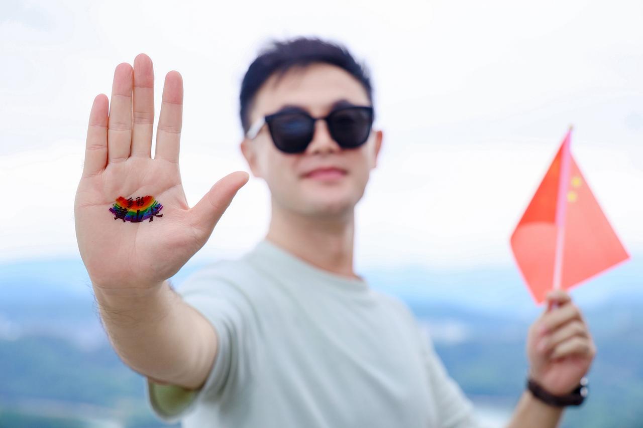 水墨画中游|千岛湖黄山尖“天下为公”奇观，必打卡的仙境体验千岛湖旅游，在众多美