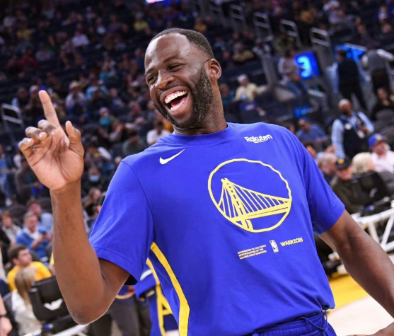 格林要走了？据报道，勇士队不太可能用吉米·巴特勒的合同去交易扬尼斯·安特托昆博