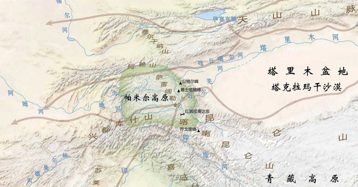 2011年9月20日，帕米尔高原的寒风像刀子一样刮过，第75号界桩在荒凉的山脊上