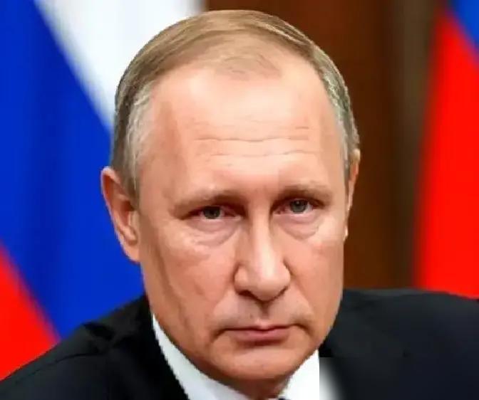 就在刚刚​俄罗斯总统普京突然宣布了：如果美制“战斧”敢从乌克兰方向打到俄罗斯