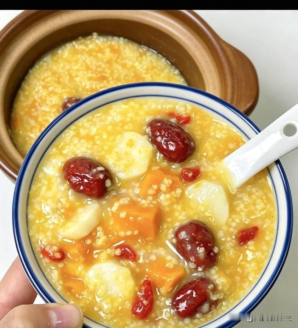 祛除湿气吃什么比较好?湿气重如何食疗？这碗粥才是真正的“祛湿根”！十人九湿