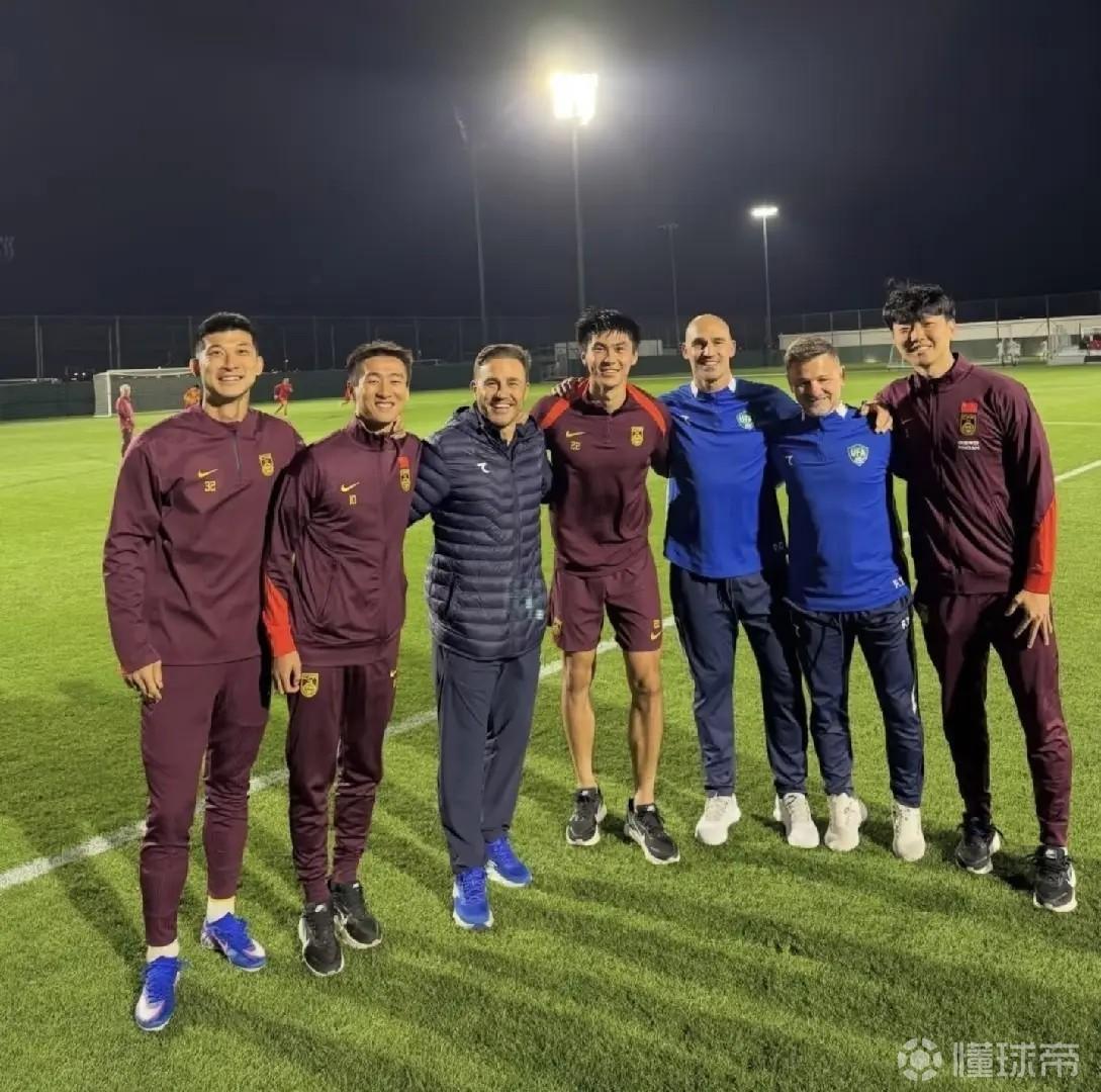 高准翼、刘殿座、韦世豪、吴少聪、与前广州队主帅、现任乌兹别克斯坦队主帅卡纳瓦罗合