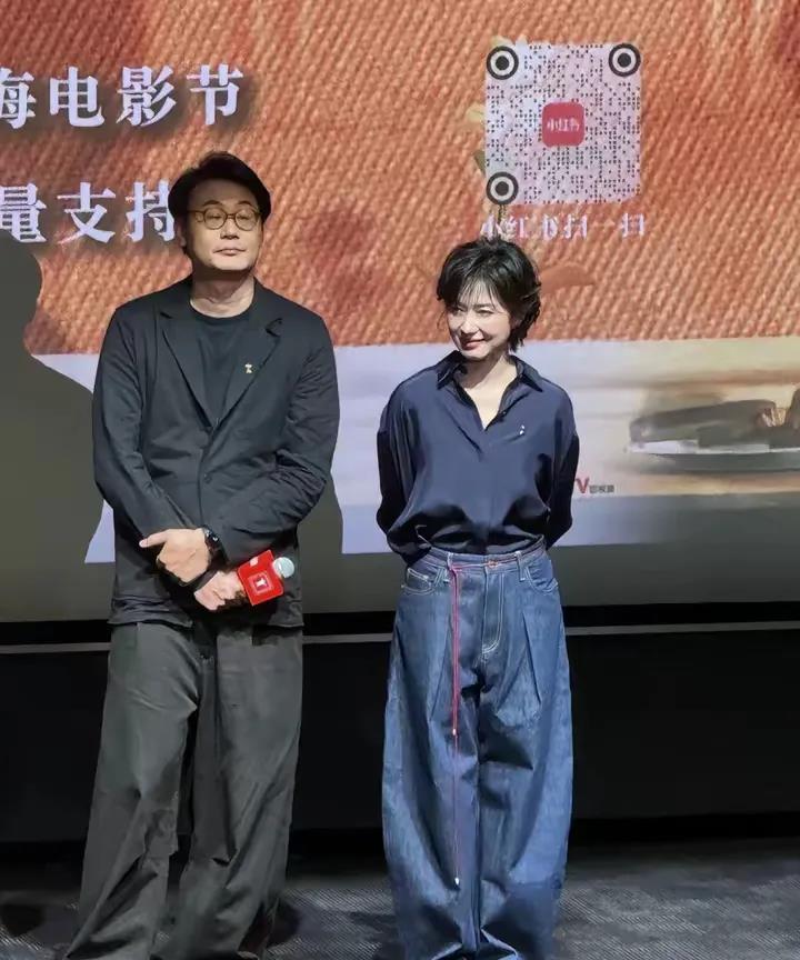 快把家里的阔腿裤都丢掉吧！看了万茜的穿搭才发现，原来阔腿裤真真是
