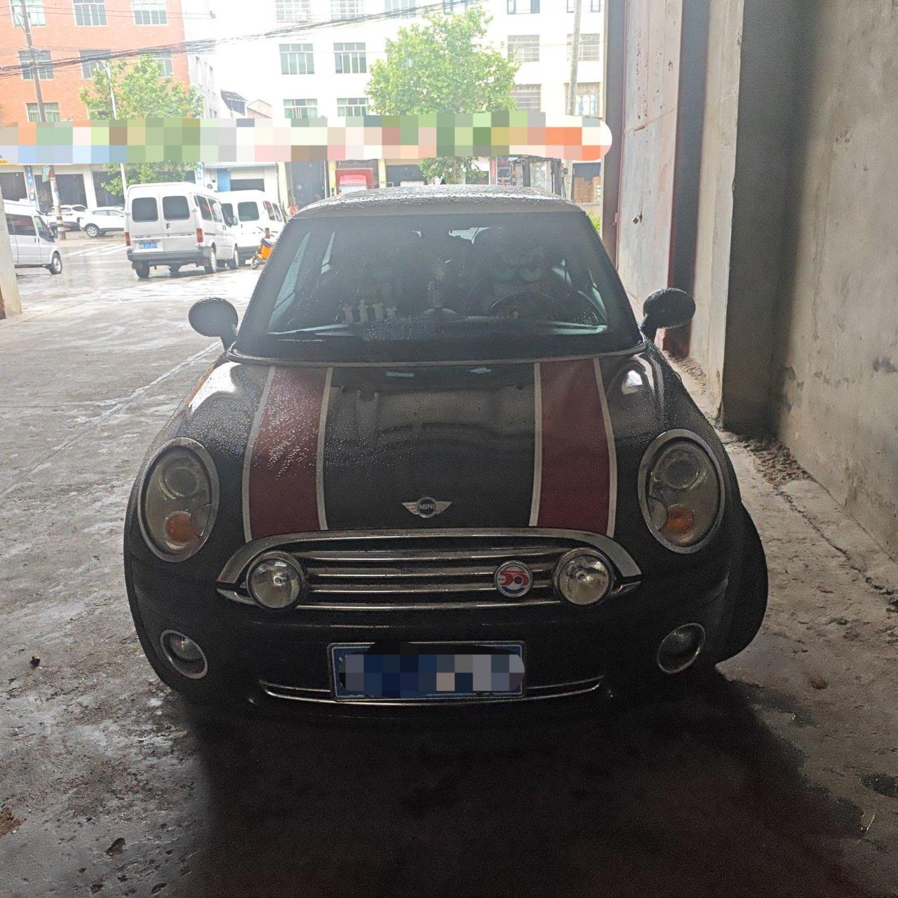 十六年前的老MINI，碰不得！前两天验了一台MINI，2010年5月上牌，跑了
