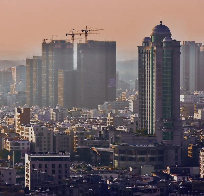 未来湛江与茂名哪个发展更好，还真不好说。茂名经济势头很猛，2024年GDP预计