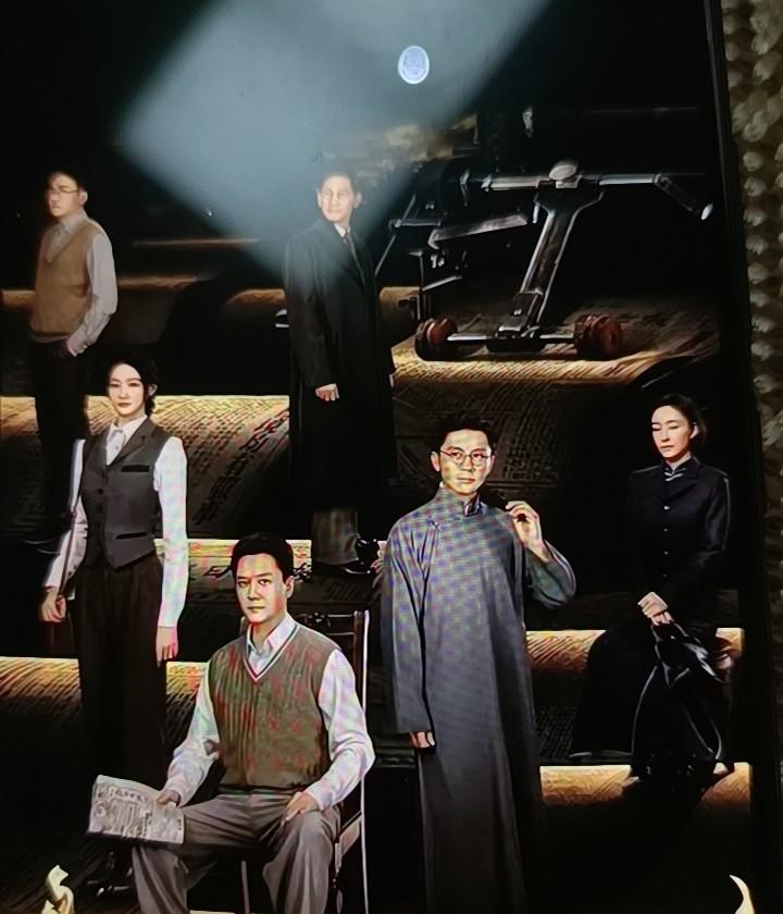 《阵地》今晚开播是个大惊喜，这部剧登录央视一套黄金时段播出，更是个惊喜！央视