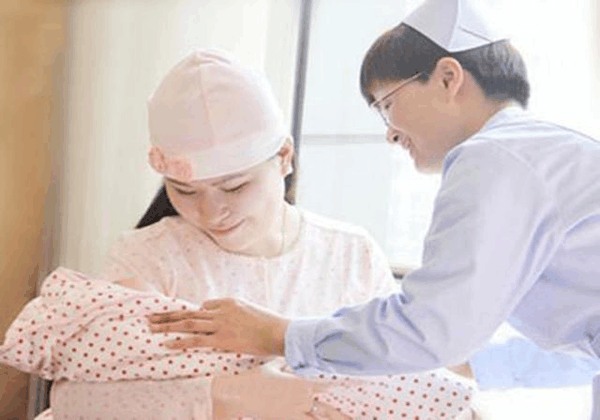 产后第一次例假小常识, 这4件事新妈妈要知道!