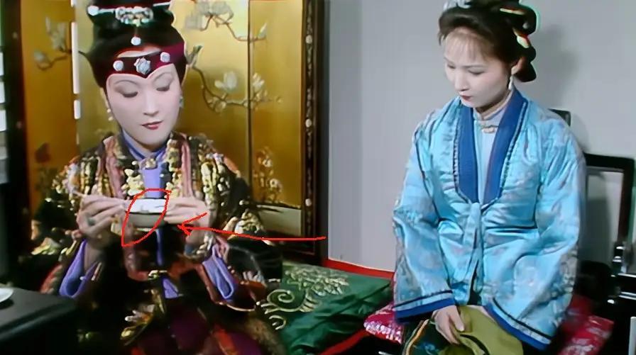 87版红楼最惨美人被AI一键复活！平儿那张被渣画质封印的顶级骨相，高清后直接把