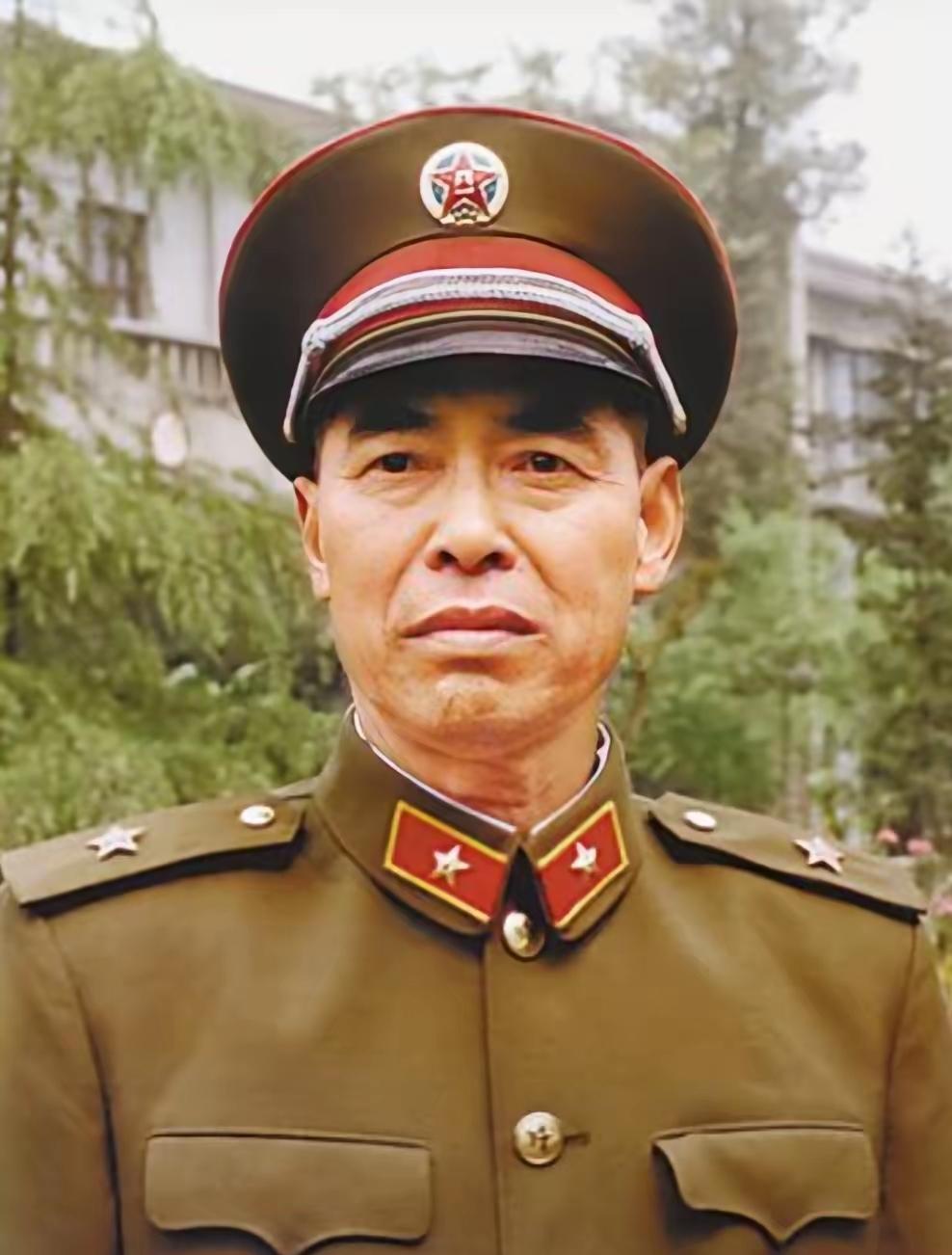 张志礼，1921年2月生，江苏启东（今启东市惠萍镇）人，2010年4月25日在成