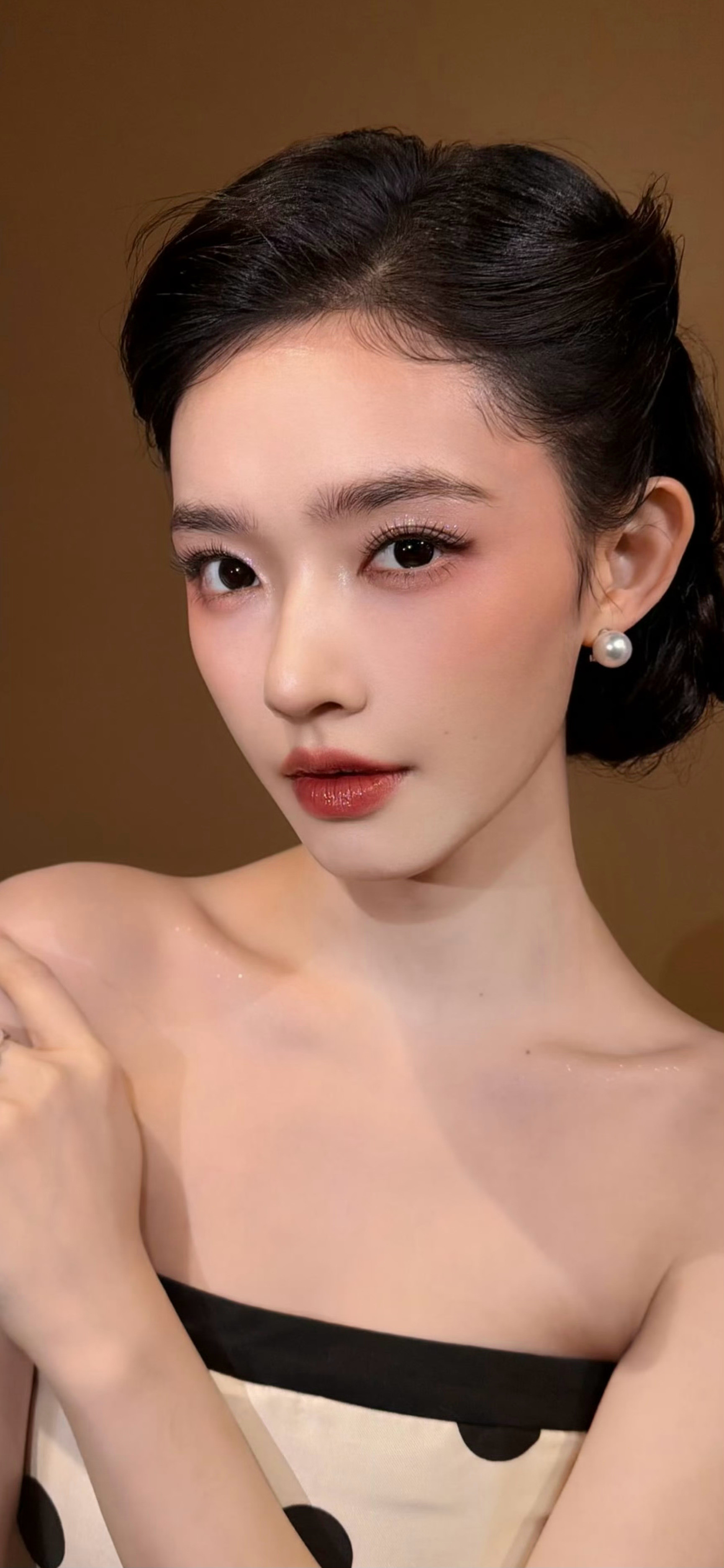 林允的吸睛脸也不得了