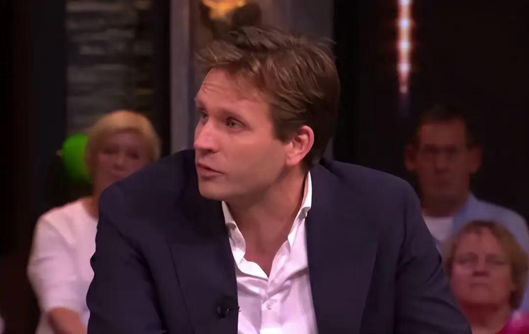 分道扬镳，荷兰言而无信，不给安世中国晶圆，闻泰直接使出一新招荷兰言而无信耍阴