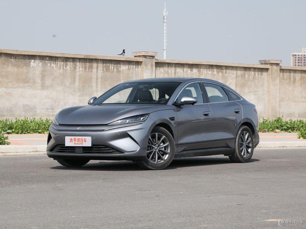 比亚迪秦L成2025中型轿车销量王，杀疯了！[666]今年1-11月累计销量