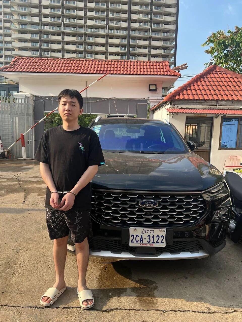 柬埔寨一中国男子涉嫌杀害同胞，深夜抛尸街头。3月17日凌晨，金边森速区一公