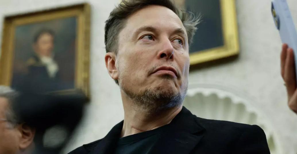 马斯克组党，美军暂停SpaceX高超音速火箭试验项目路透社援引美军《星条旗报》