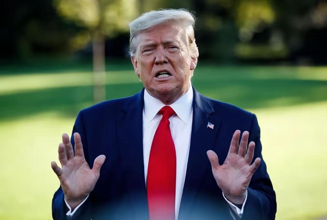 美国对华强硬派都懵了！特朗普首次承认:面对中国时，我忘乎所以了。特朗普居然