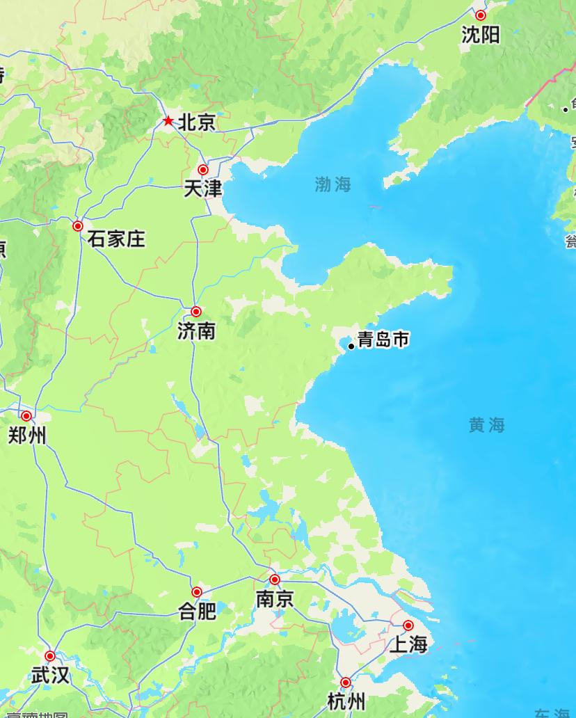 一对情侣在青岛一个酒店入住了四个小时之后以这个酒店没有停车位，要求退房，目前所有